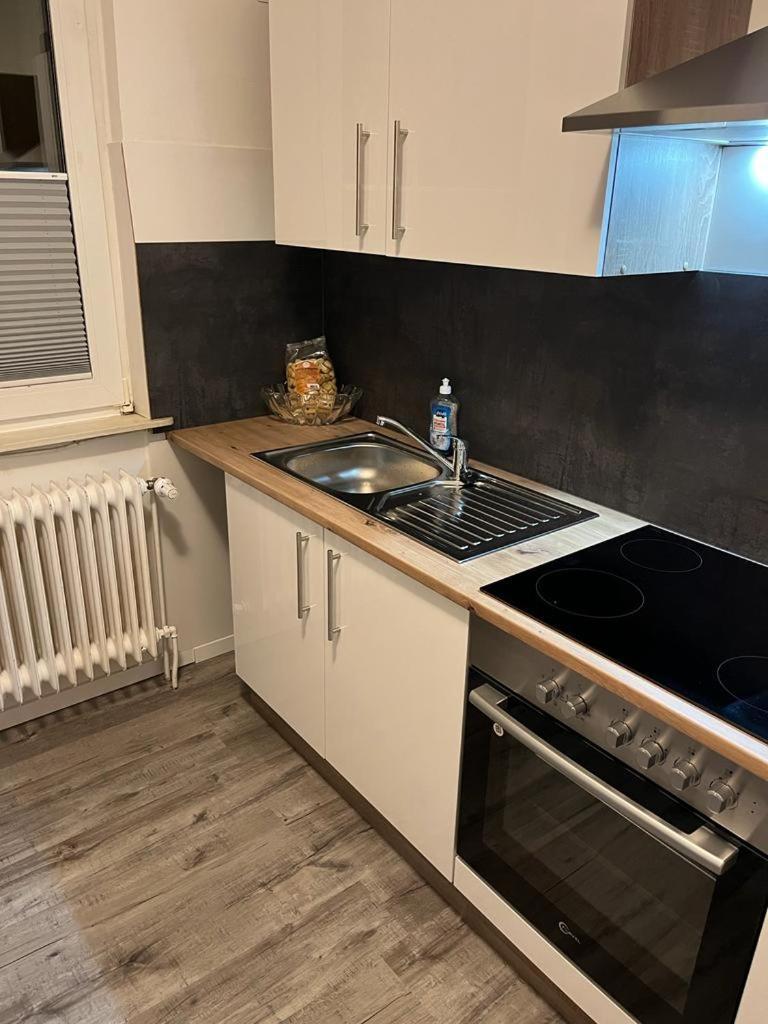 Schoene Ferienwohnung/Pendlerwohnung Uelzen Exteriör bild